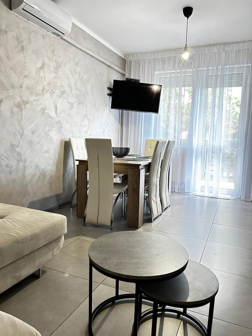 Sunhouse Apartman Hajdúszoboszló Εξωτερικό φωτογραφία