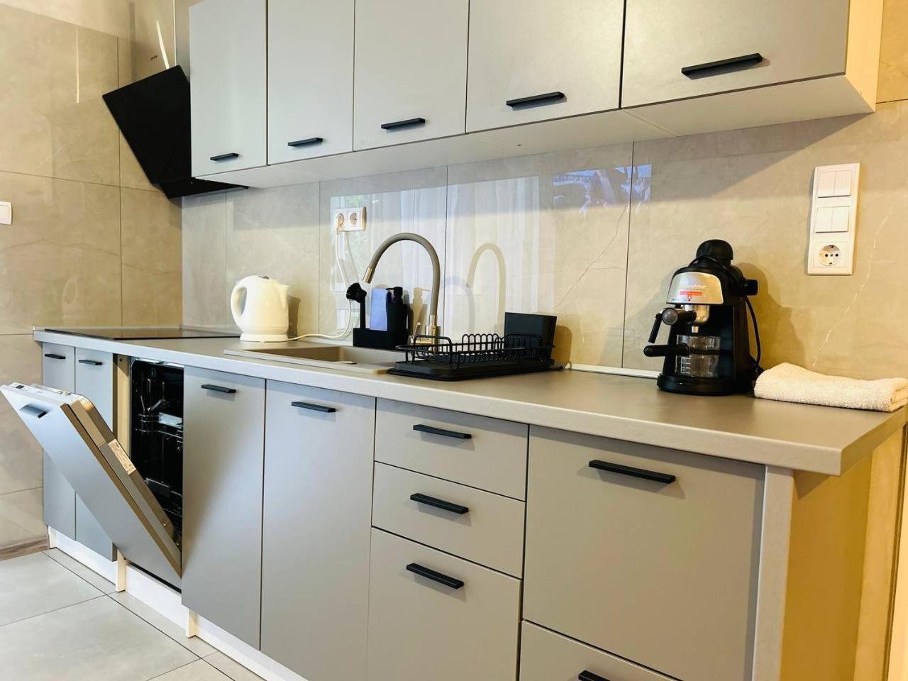 Sunhouse Apartman Hajdúszoboszló Εξωτερικό φωτογραφία