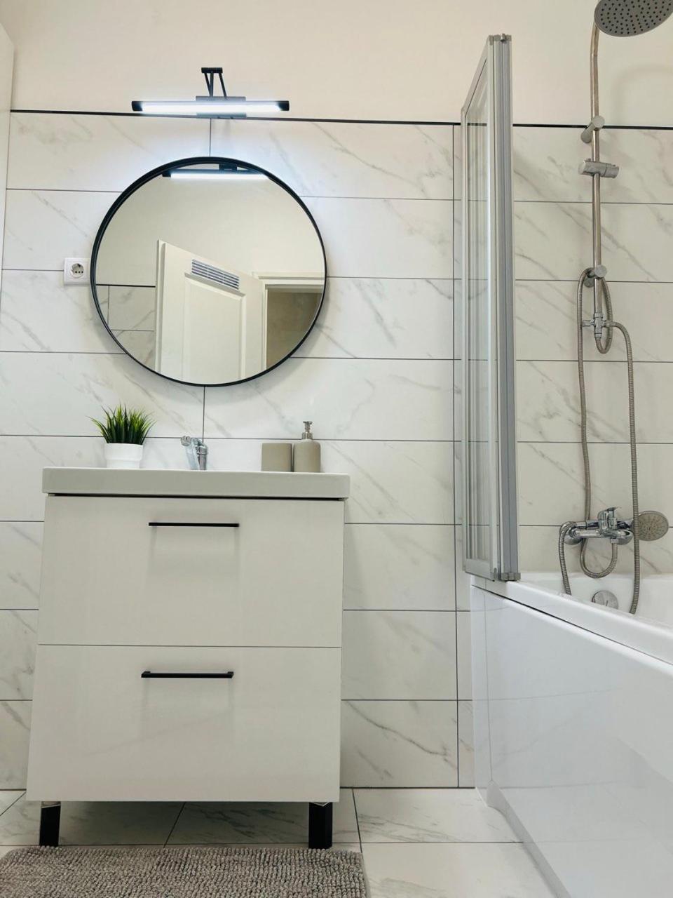 Sunhouse Apartman Hajdúszoboszló Εξωτερικό φωτογραφία